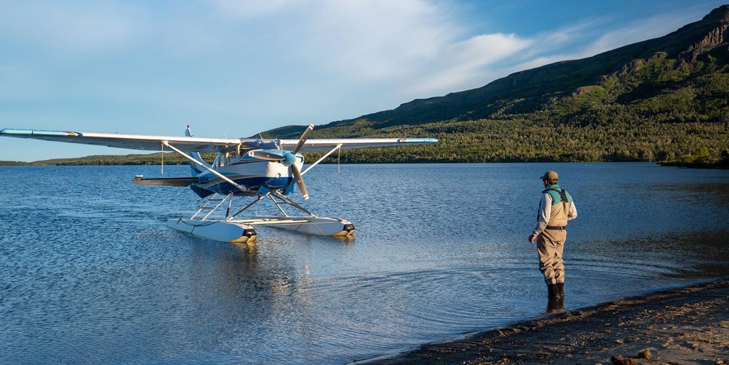 float plane tours kodiak